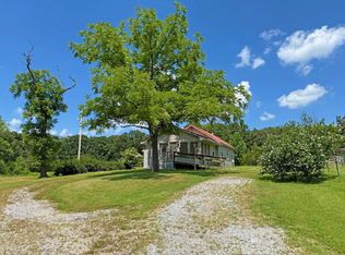 1297 Grange Rd, Smithville, AR 72466