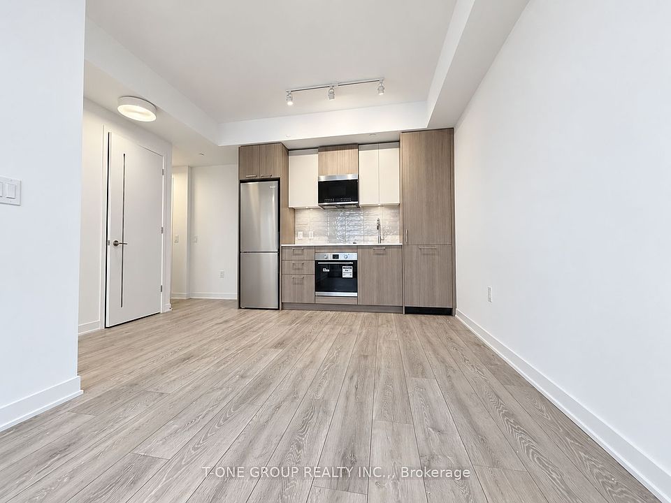 1st image of 10 Oak St #1509