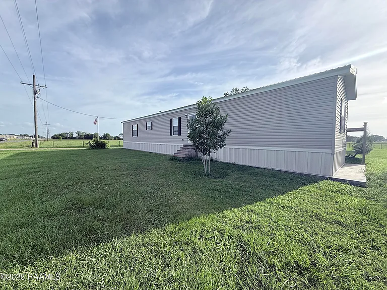 314 S Riceland Rd — Photo 2