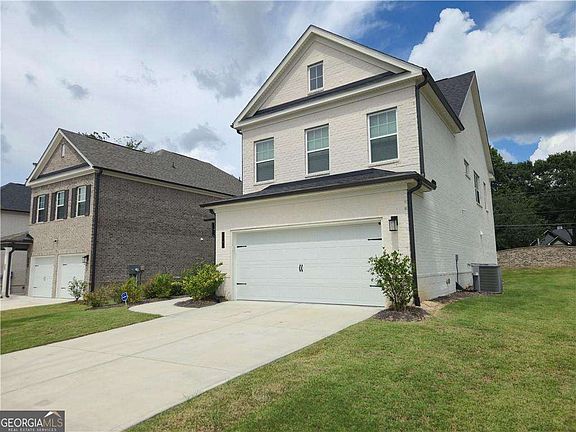 2nd image of 2101 Ecoland Dr
