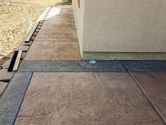 New decorative front porch