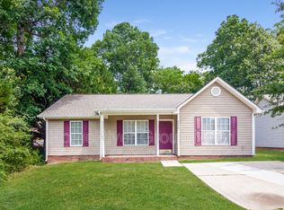 6504 Lynmont Dr, Charlotte, NC 28212