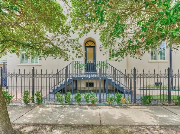 1340 W 25th St, Houston, TX 77008