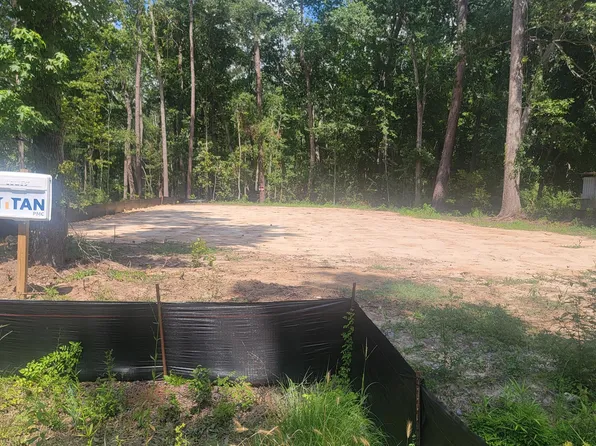133 Giles Dr, Goose Creek, SC 29445