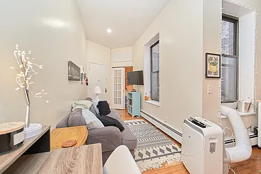 Rented by Living New York