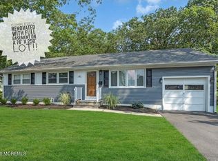 101 Nottingham Dr, Brick, NJ 08724