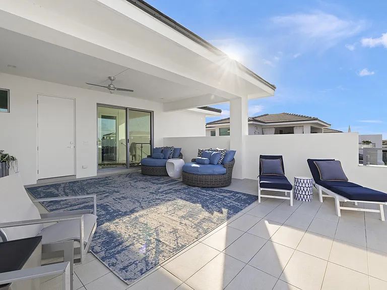 402 Ocean One Ln — Photo 40