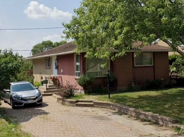 1336 Avenue T, Ottawa, ON K1G 0C6