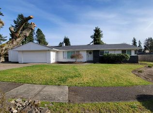 1592 SW Dellwood Ct, Portland, OR 97225