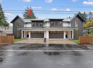 5527 Childs Rd, Lake Oswego, OR 97035