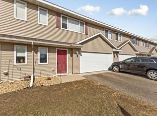 337 Tanager Path, Mankato, MN 56001