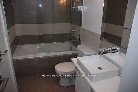 8 Charlotte St #2908 — Photo 7
