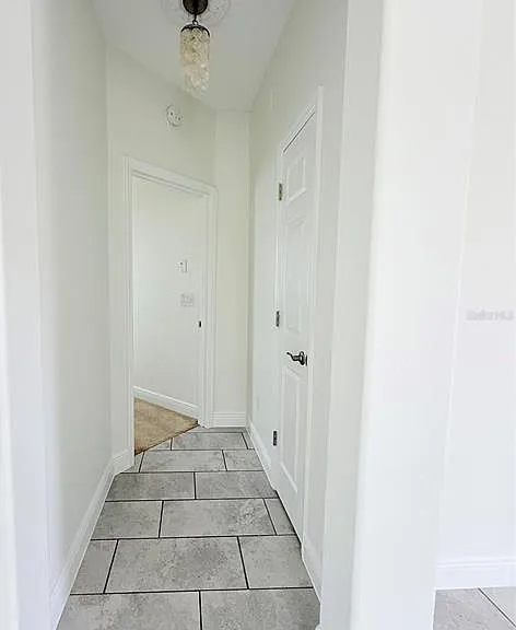 5057 NW 35th Pl — Photo 10