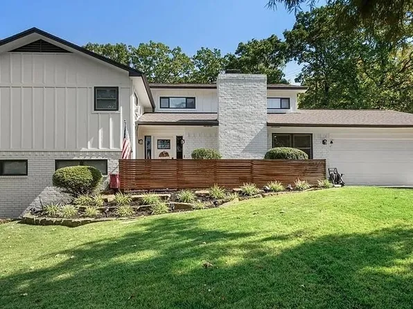 3323 S 33rd Cir, Fort Smith, AR 72903