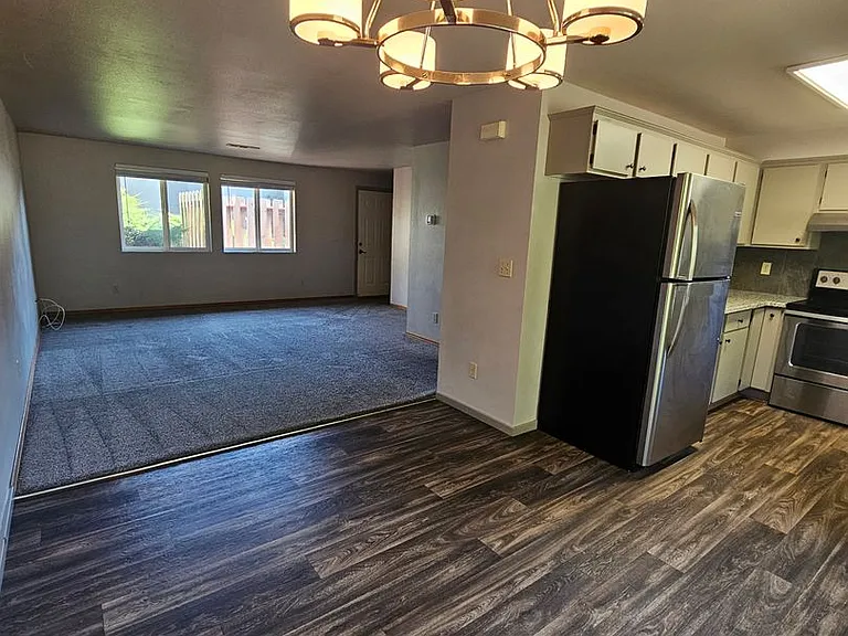 1822 NE Fairview Ave — Photo 11