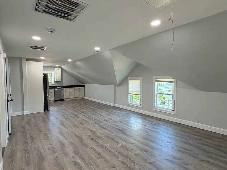 161 Cohannet St #2 — Photo 5