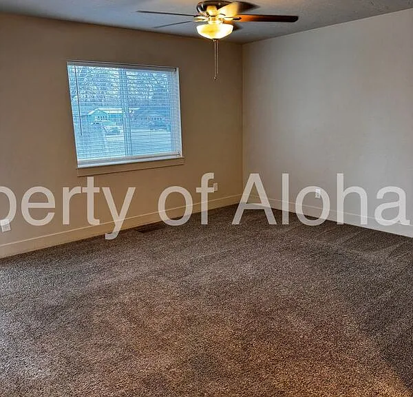 1024 S Elder St — Photo 2