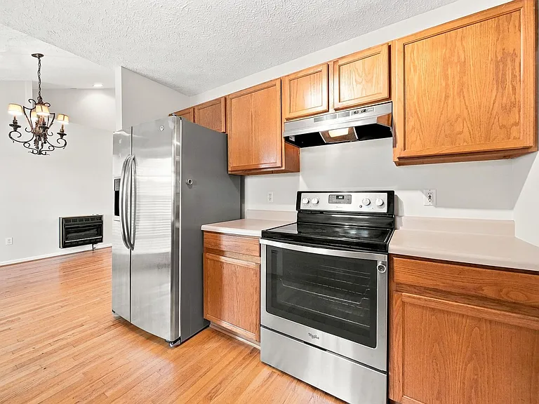 2441 Longford Dr — Photo 4