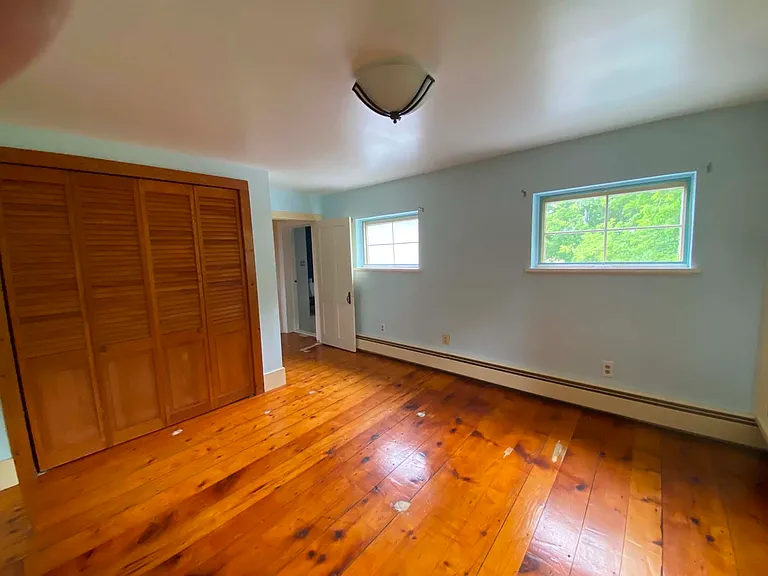 847 Grovenors Corners Rd — Photo 18