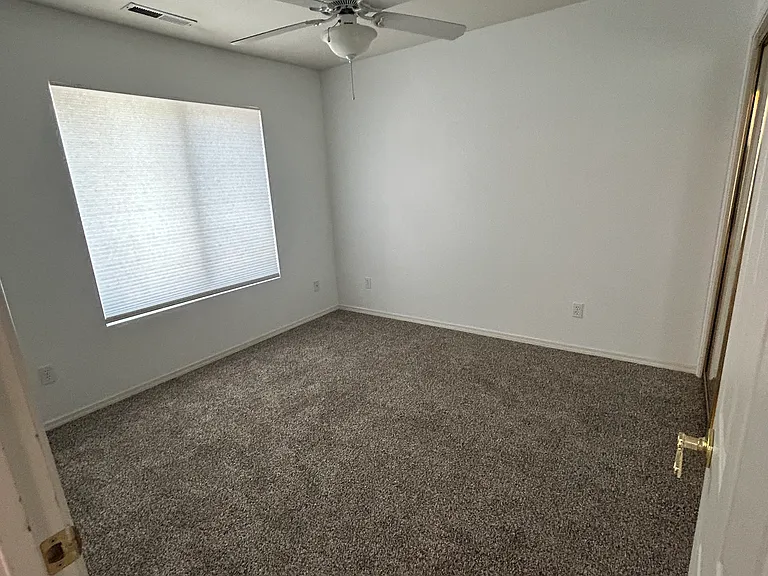 6485 E Settlers Run Rd #10 — Photo 3
