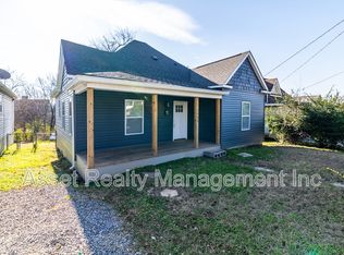 1422 Beaumont Ave, Knoxville, TN 37921