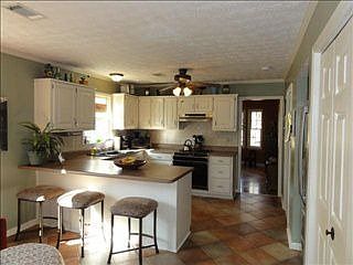 2nd image of 2111 Weatherstone Cir SE