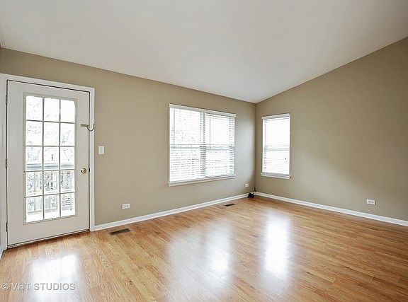 5th image of 1257 Brookdale Dr