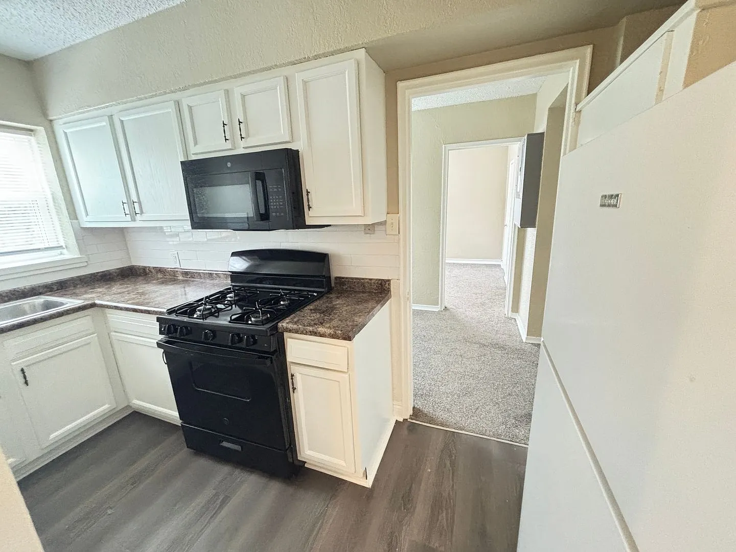 Hoagland Apartments — Photo 2