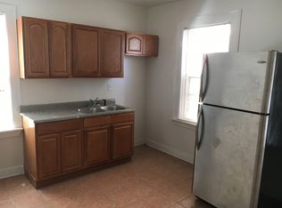 218 River Ave #1, Providence, RI 02908