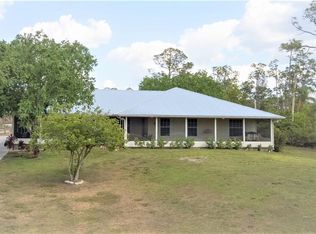 12421 Shawnee Rd, Fort Myers, FL 33913