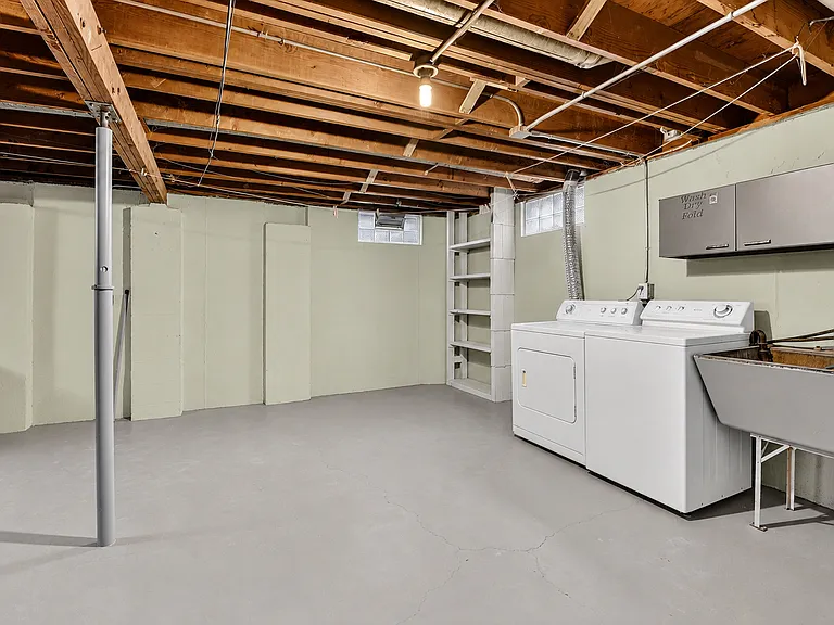 1253 Holgate Ave — Photo 21