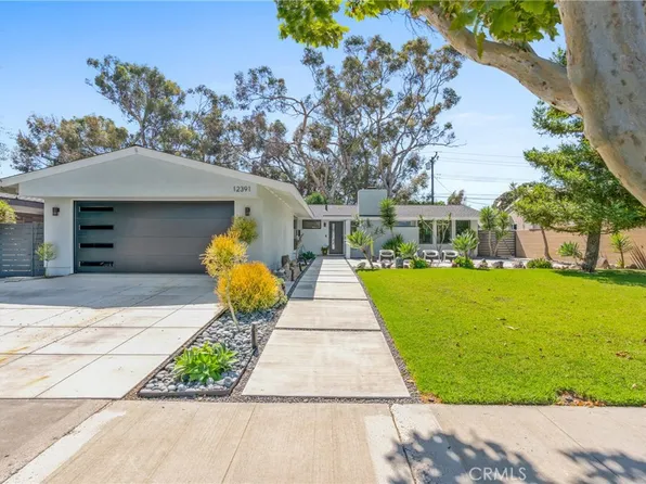 12391 Martha Ann Dr, Los Alamitos, CA 90720