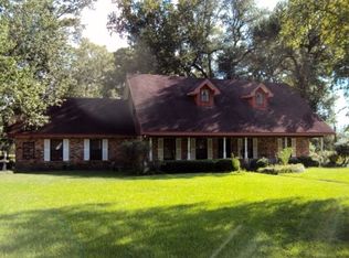 28825 S Red Oak Rd, Livingston, LA 70754