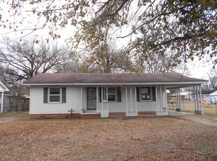 913 7th Ave, Cleveland, MS 38732