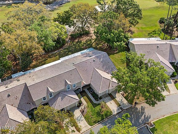 3rd image of 49 Golf Villa Dr