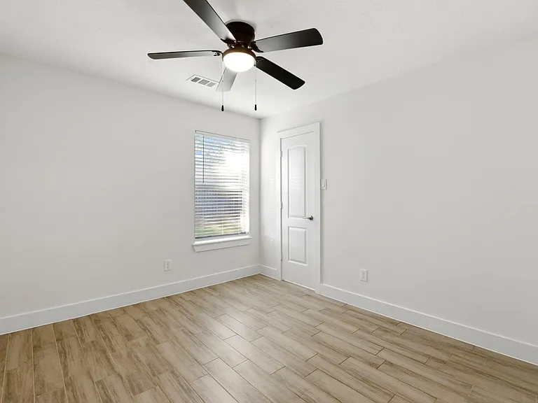 26218 Cypresswood Dr — Photo 23