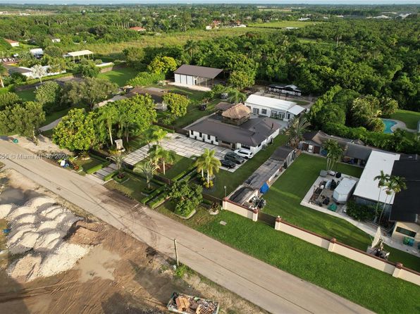 18360 SW 224th St, Miami, FL 33170