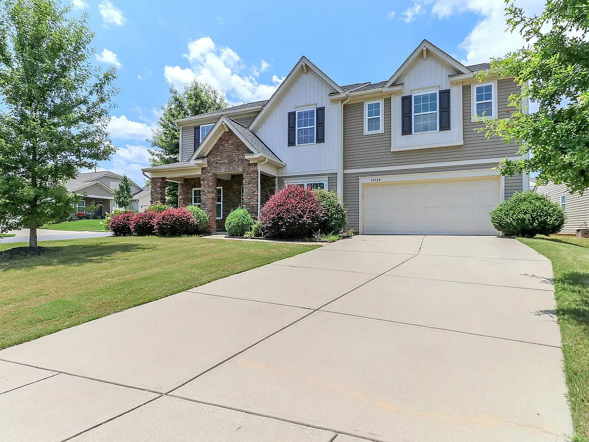 Building Photo - 14524 Glenduff Pl