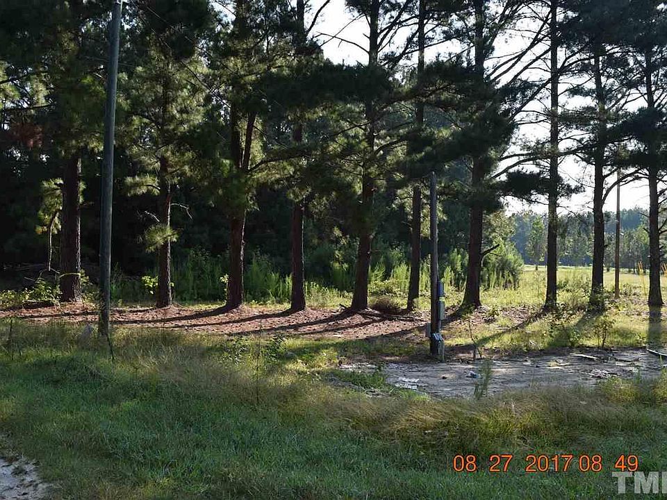 1st image of 18 Hidden Hills Dr