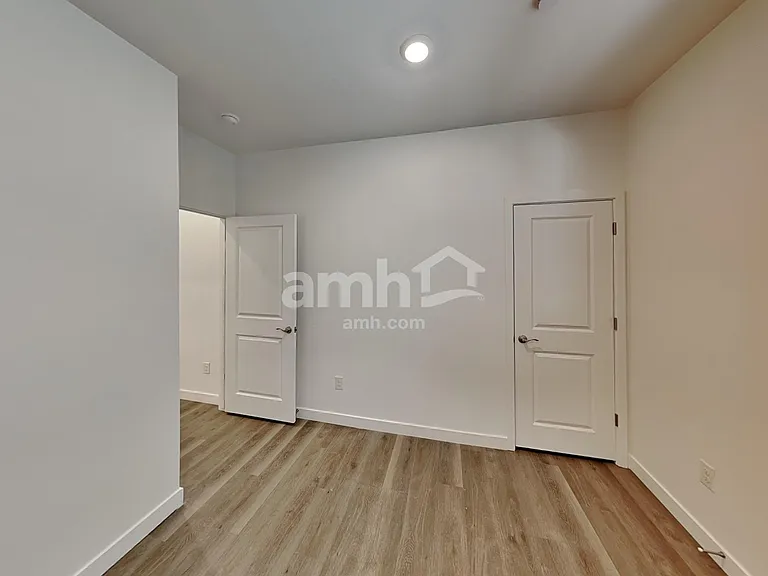 9555 E Harkes Dr — Photo 11