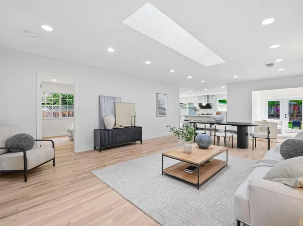 1223 Rose Ave, Mountain View, CA 94040