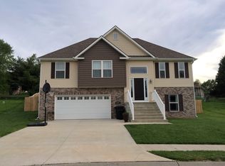 4512 Libby Ln, Saint Joseph, MO 64503