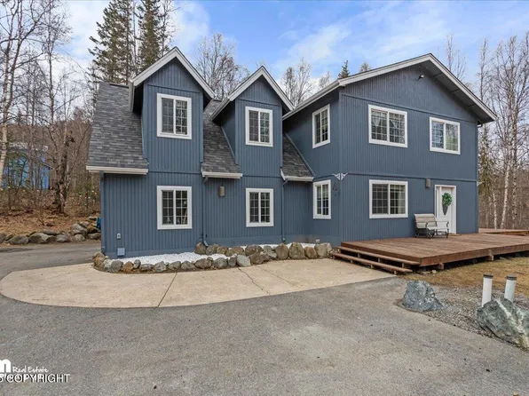 18912 Sue Tawn Dr, Chugiak, AK 99567