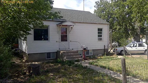 408 E East St #B Photo 1