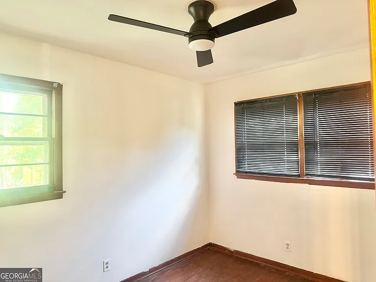 1569 Rock Cut Rd — Photo 6