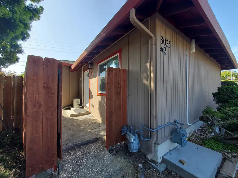 3025 Belfast Way #2 — Photo 3