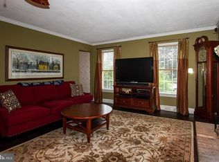 2108 Hampton Ct, Fallston, MD 21047