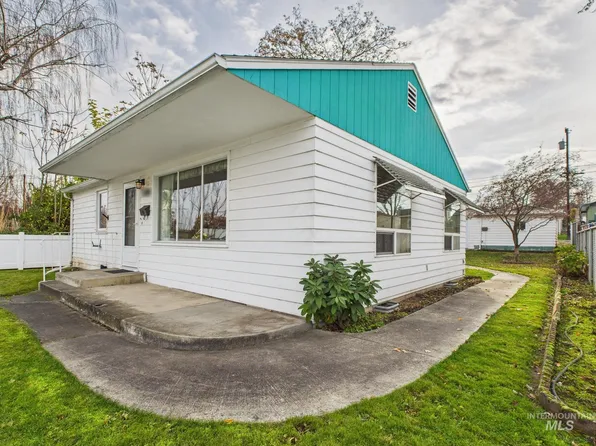 1518 16th Ave, Lewiston, ID 83501