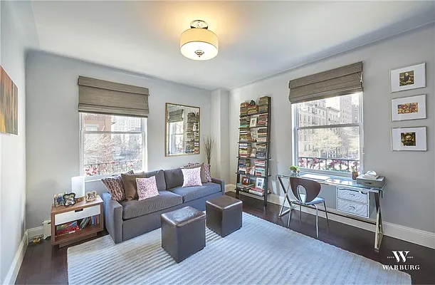 Sold by Warburg | media 7