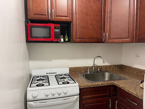 3rd image of 83-60 118th St #4J